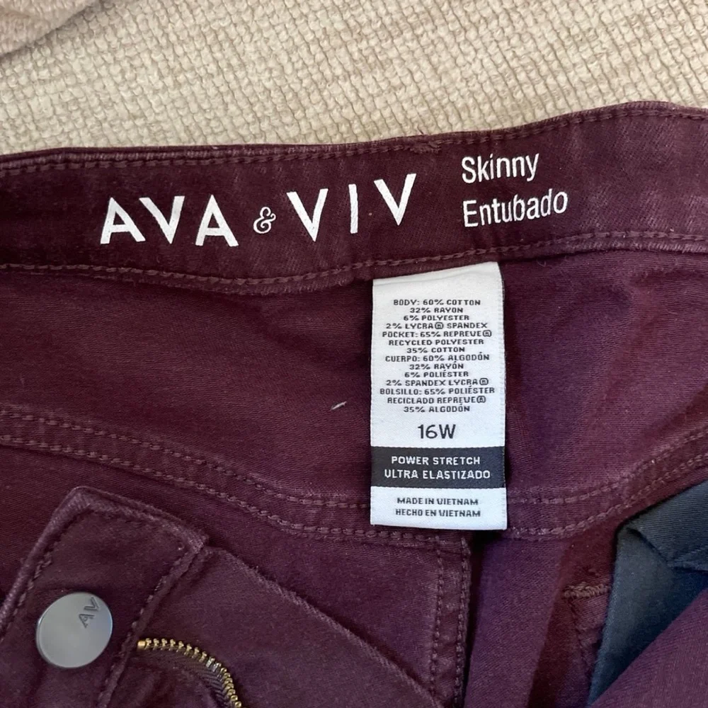 Pants - Picture 2 of 2